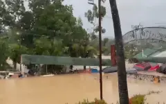 Мощный тайфун привел к жертвам и массовой эвакуации на Филиппинах