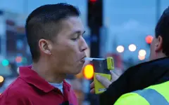 Конституционный суд: отказ от медосвидетельствования может считаться проступком, дискредитирующим службу