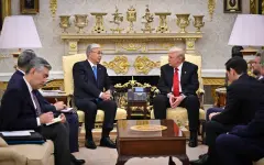 Токаев, Трамп и Нетаньяху провели совместный телефонный разговор в Овальном кабинете