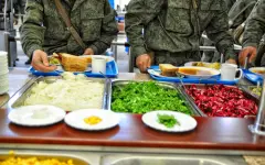 Дело о массовом отравлении военнослужащих рассмотрели в Шымкенте