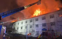 Здание детского дома горит в Алматы