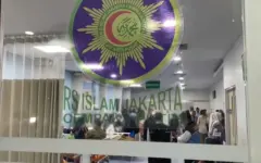 При взрыве в школе в Индонезии пострадали 96 человек