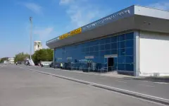 Эвакуацию всех пассажиров провели в аэропорту Атырау