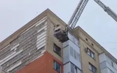 «Все рухнуло за секунды»: очевидцы об обрушении фасада в Астане