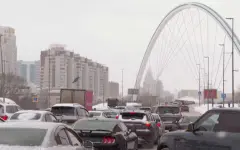 Количество автомобилей подсчитали в Казахстане