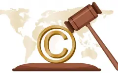 Кто считается автором текстов, видео, фото, музыки и графики, созданных с участием ИИ