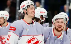 Ближайший соперник Барыса выдал супер-драматичный камбэк в матче КХЛ