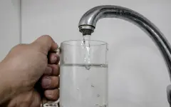 Подача воды в селе Акши восстановлена