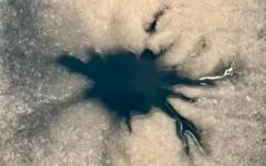 Паук на Европе: ученые разгадали тайну отметины на спутнике Юпитера