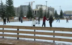 Ледовые катки открыли в Шымкенте