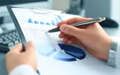 Сужение торгового профицита оказывает давление на платежный баланс и курс - Нацбанк РК