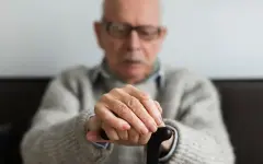 Ученые выяснили, что повышает риск деменции