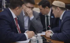 Бапи, Базарбек и Мукаев: кто из депутатов может лишиться мандата