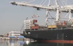 Трамп пригрозил Канаде 100-процентными пошлинами