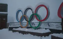 Олимпийский огонь прибывает в Кортину