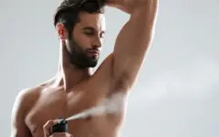 Чем опасны дезодоранты с длительным эффектом — дерматолог