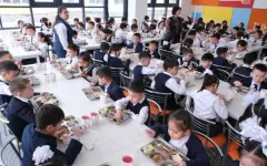 Более шести тысяч казахстанских школ перешли на цифровой учет школьного питания