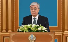 Касым-Жомарт Токаев поздравил казахстанцев с праздником Ораза айт