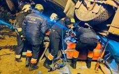 В жуткой аварии на трассе в области Жетысу пострадавшим потребовалась помощь спасателей