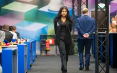 Бибисара Асаубаева одержала первую победу на турнире претенденток ФИДЕ