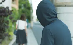 100 часов исправительных работ за сталкинг получил житель Астаны