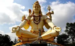 Выдавал себя за божество и насиловал женщин: громкий скандал в Индии