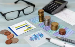 Пересмотреть механизм назначения пенсий предложил сенатор