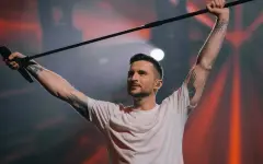 Самая счастливая женщина Казахстана: Сергей Лазарев довел визажиста из Караганды до эйфории