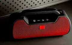 10 часов ужаса в день: как китаец отомстил своему соседу