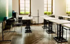 Громкий скандал в Астане: педагог жестко сорвался на школьников во время урока