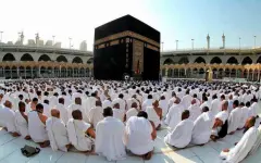 Группа узбекских паломников не может вернуться из Саудовской Аравии