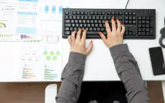 Более 22 тысяч казахстанцев повысили квалификацию и получили новые специальности