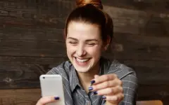 Секрет интернет-юмора: почему мемы действуют на психику