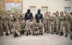 Безопасная школа: в Шымкенте 500 школьников встретились с главой полиции