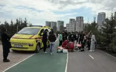 «Мы подумали, что это эпилепсия»: как прохожие спасали мужчину с остановкой сердца в Астане