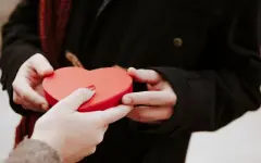 Любовь и сильные эмоции: гороскоп обещает неожиданные повороты судьбы в четверг