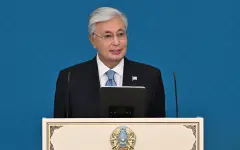 Токаев поздравил Дину Исламбекову и Надежду Рябец