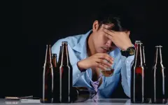 Какие события детства повышают риск тяги к алкоголю