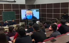 Для студентов Астаны провели необычный телемост