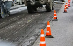 Заезд к парку «Самал» закрыли на ремонт в Астане