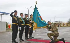 В Актау прошли проводы морских пехотинцев