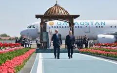 Касым-Жомарт Токаев прилетел с рабочим визитом в Узбекистан