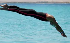 Россия допущена к международным стартам по плаванию с флагом и гимном