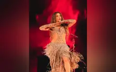 Казахстанцев разочаровали новости о концертах Эминема и Шакиры в Алматы