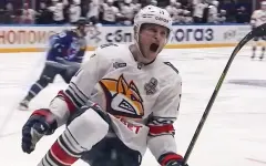 Клуб казахстанца Михайлиса в шаге от выхода в полуфинал Кубка Гагарина