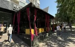 В Алматы демонтировали террасу известного бара