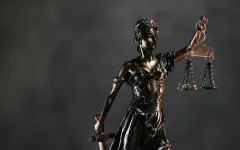 Депутат призвал проверить советы биев и запретить им вмешиваться в правовые споры