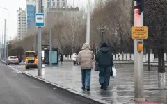 Дождь со снегом и сильный ветер прогнозируют в Астане