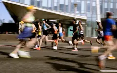 Какие дороги перекроет полиция 19 апреля в Алматы