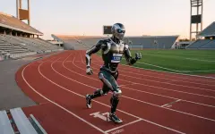 Китайский робот-гуманоид побил мировой рекорд в беге